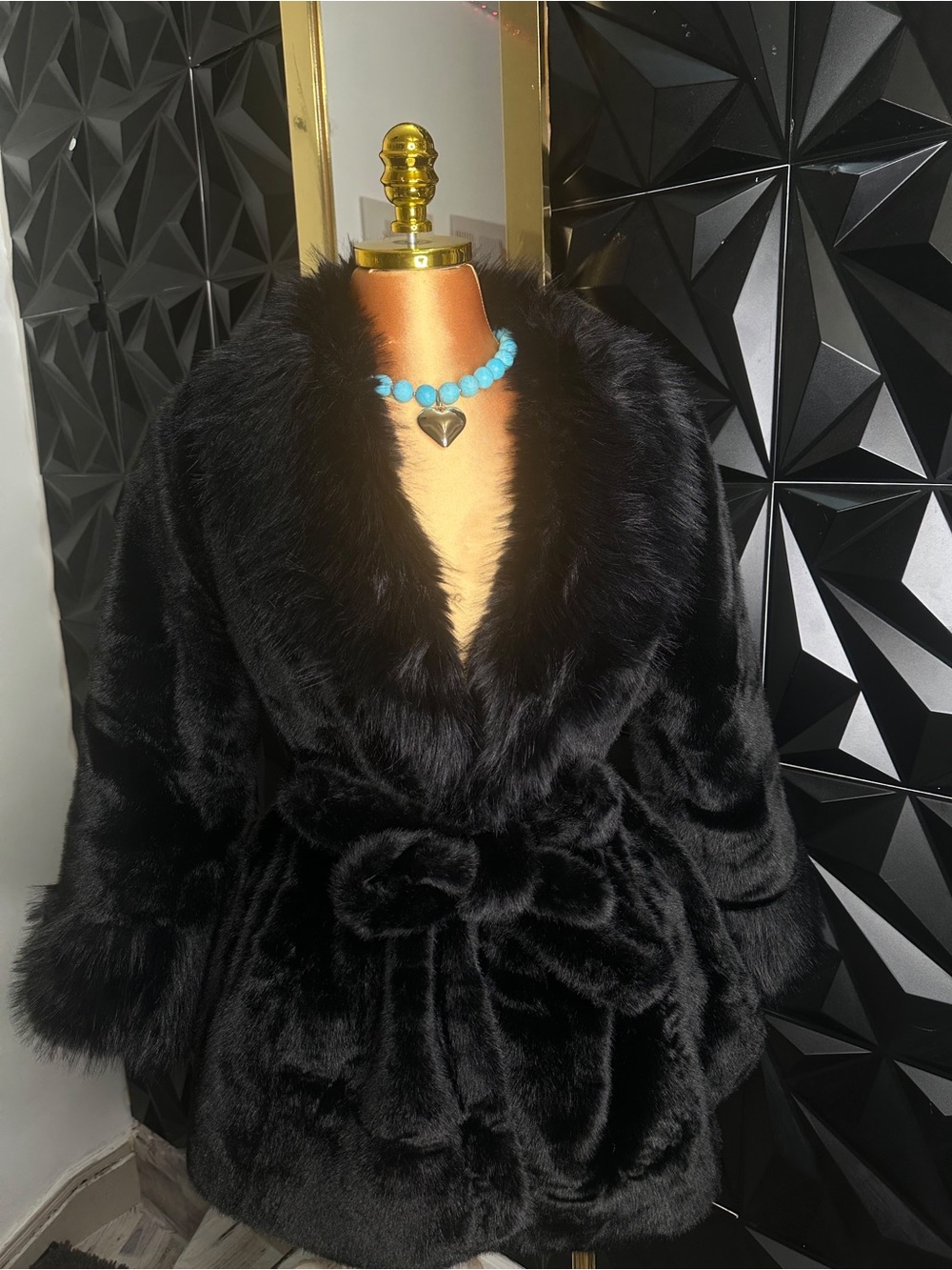 🔥🧥Women's Black Faux Fur Wrap Robe with Belt